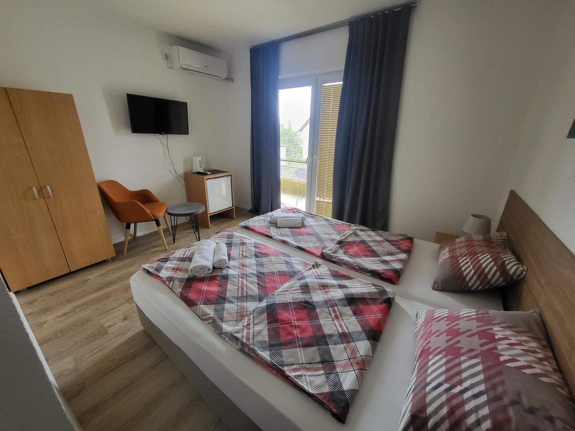 Villa Pegasus Pestani Ohrid Ngoại thất bức ảnh